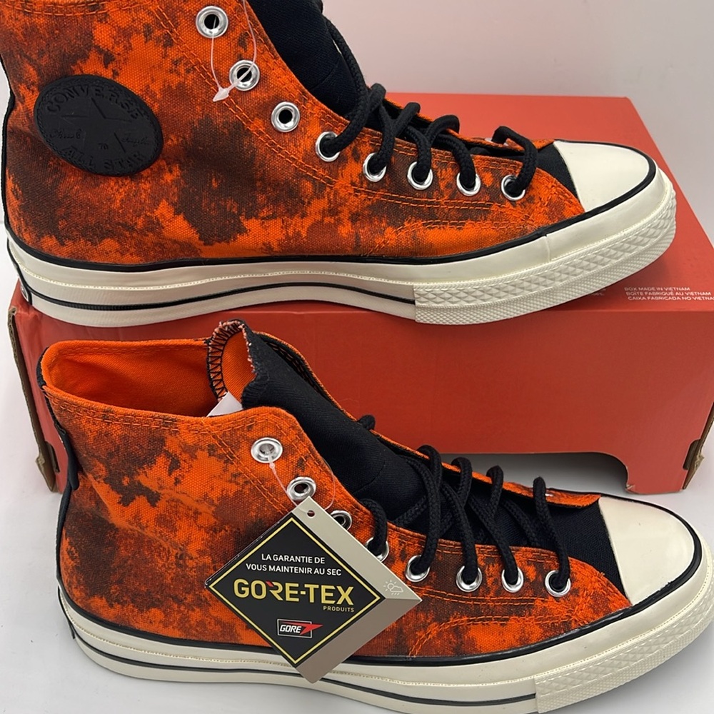 CONVERSE MENS High Tops CHUCK 70 GTX HI SHOES 'BOLD MANDARIN/ EGRET' Sneakers - Picture 3 of 16